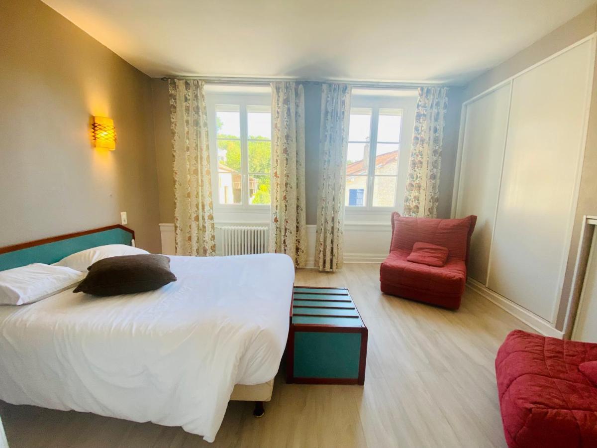 Logis Hostellerie La Chaumiere Arsonval 외부 사진