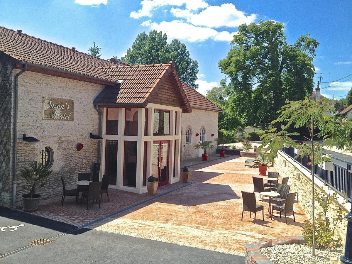 Logis Hostellerie La Chaumiere Arsonval 외부 사진